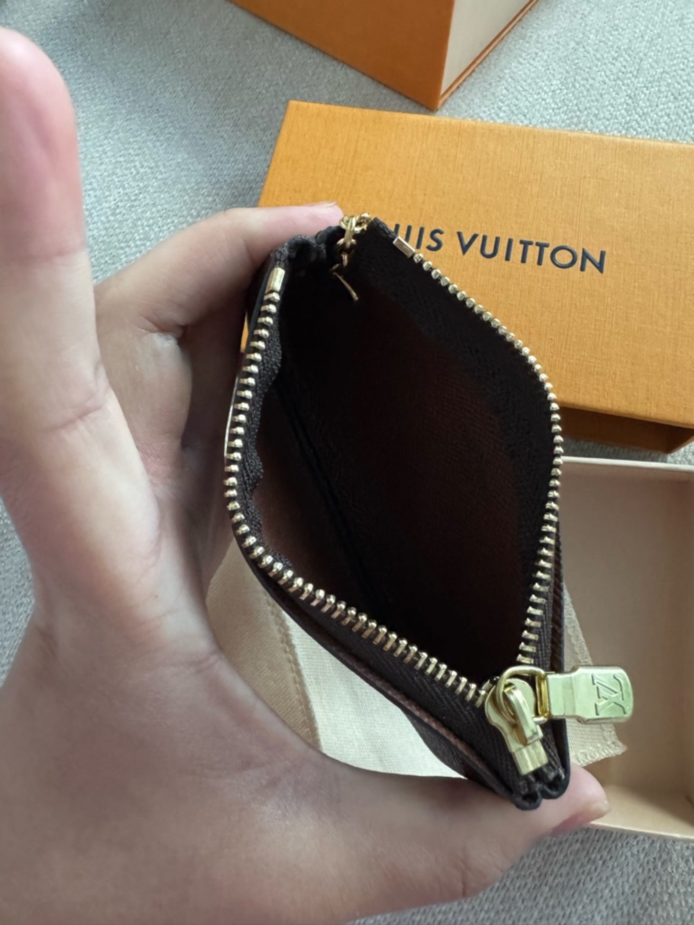 Louis Vuitton Monogram Canvas Key & Card Pouch with Gold Hardware - Picture 6 of 6